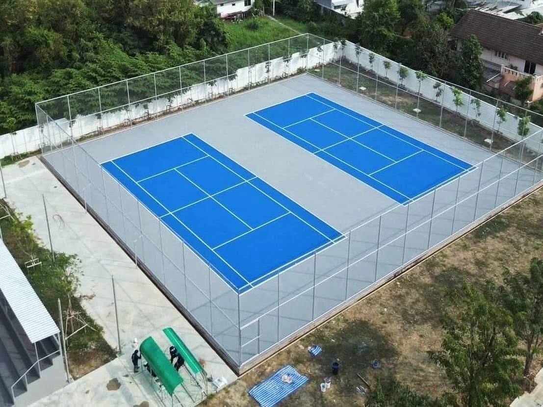 รับสร้างสนามเทนนิส พร้อมติดตั้งระบบพื้น Acrylic SuperSoft มาตรฐาน ITF